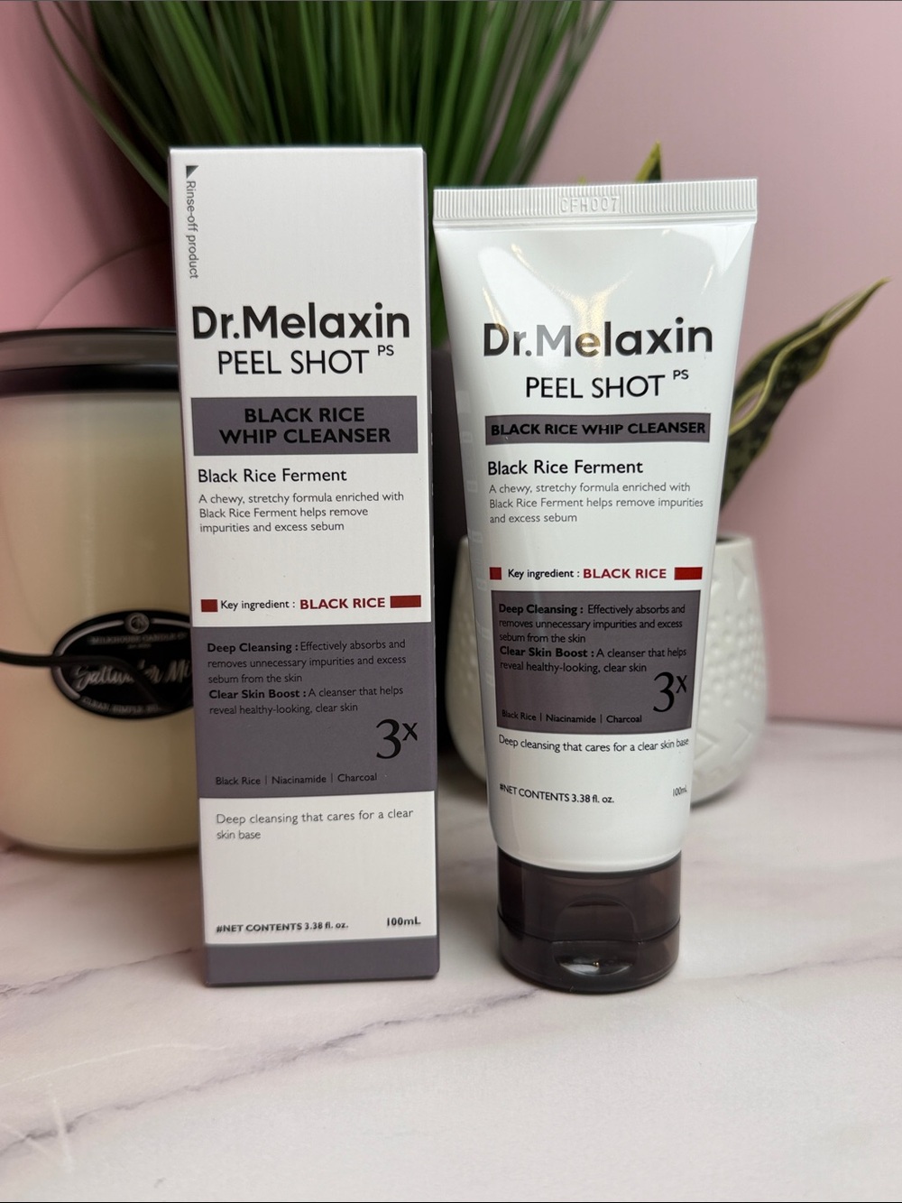 Dr. Melaxin Black Rice Whip Cleanser – White